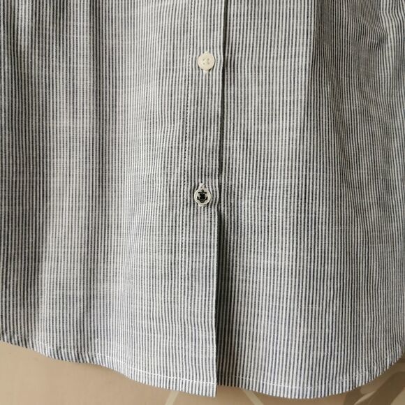 Nautica M striped blue and white dress shirt medium - Picture 4 of 6